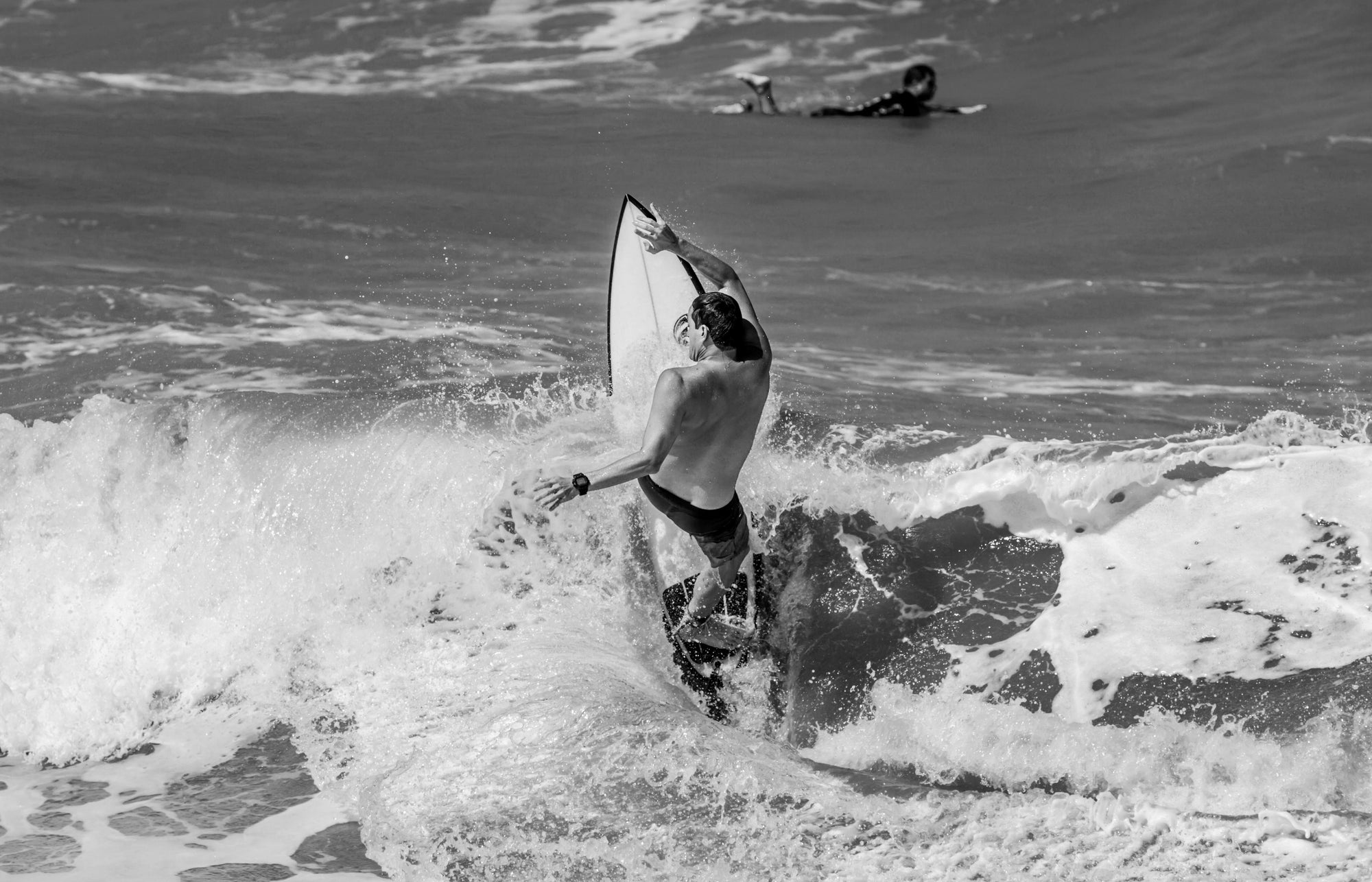 Calendrier des Compétitions de Surf dans les Landes 2026 : Le Guide Complet Skullwave Store