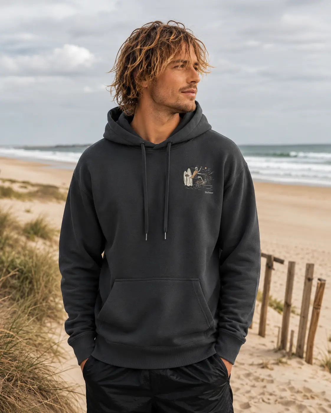 Skullwave Store Hoodie Moto Homme Wheelie Skull Hossegor | Sweat Capuche 420g – Skullwave